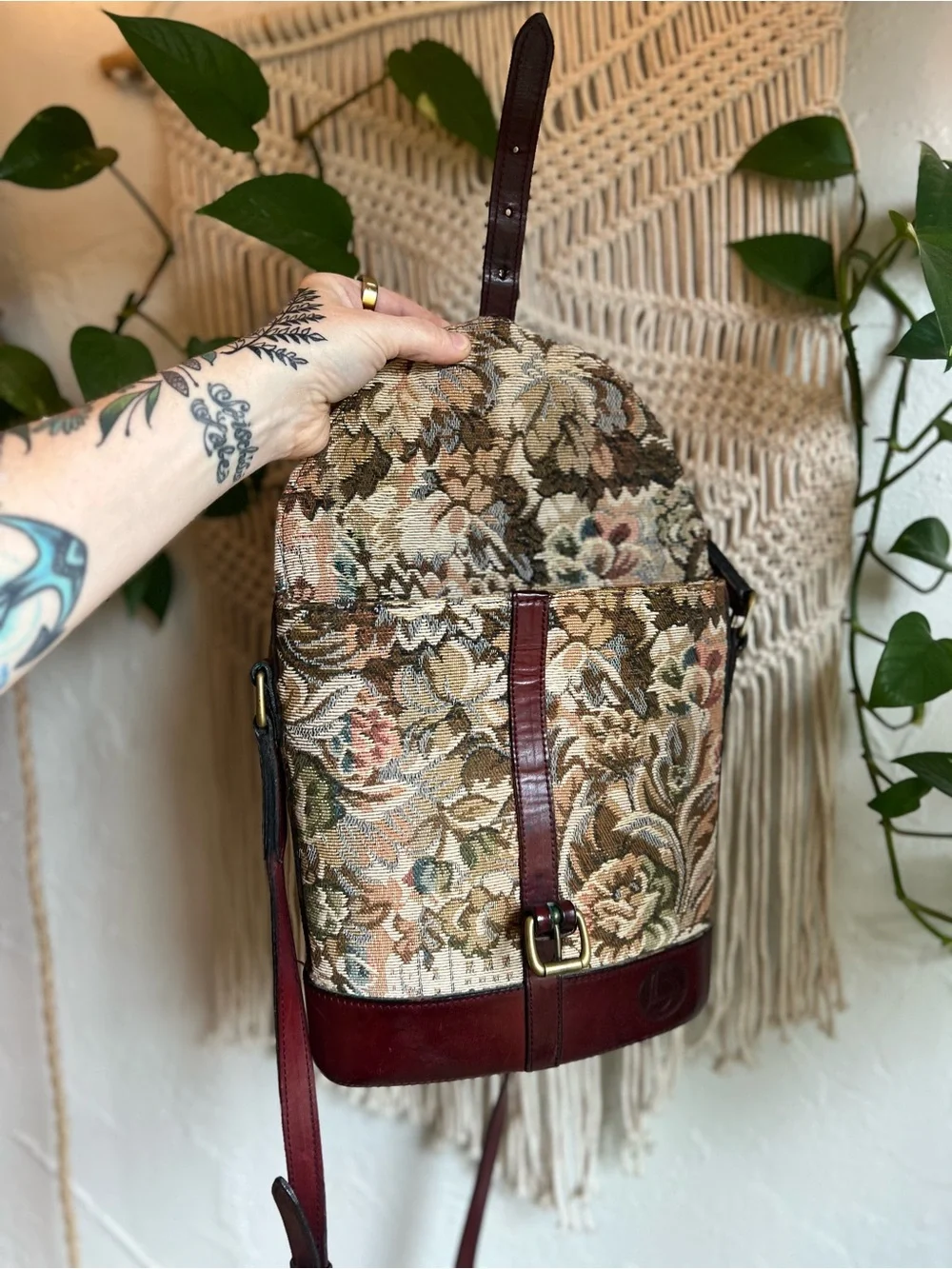 Vintage Floral Tapestry Crossbody Bag Leather Boho Cottagecore Bucket Purse - Picture 11 of 14